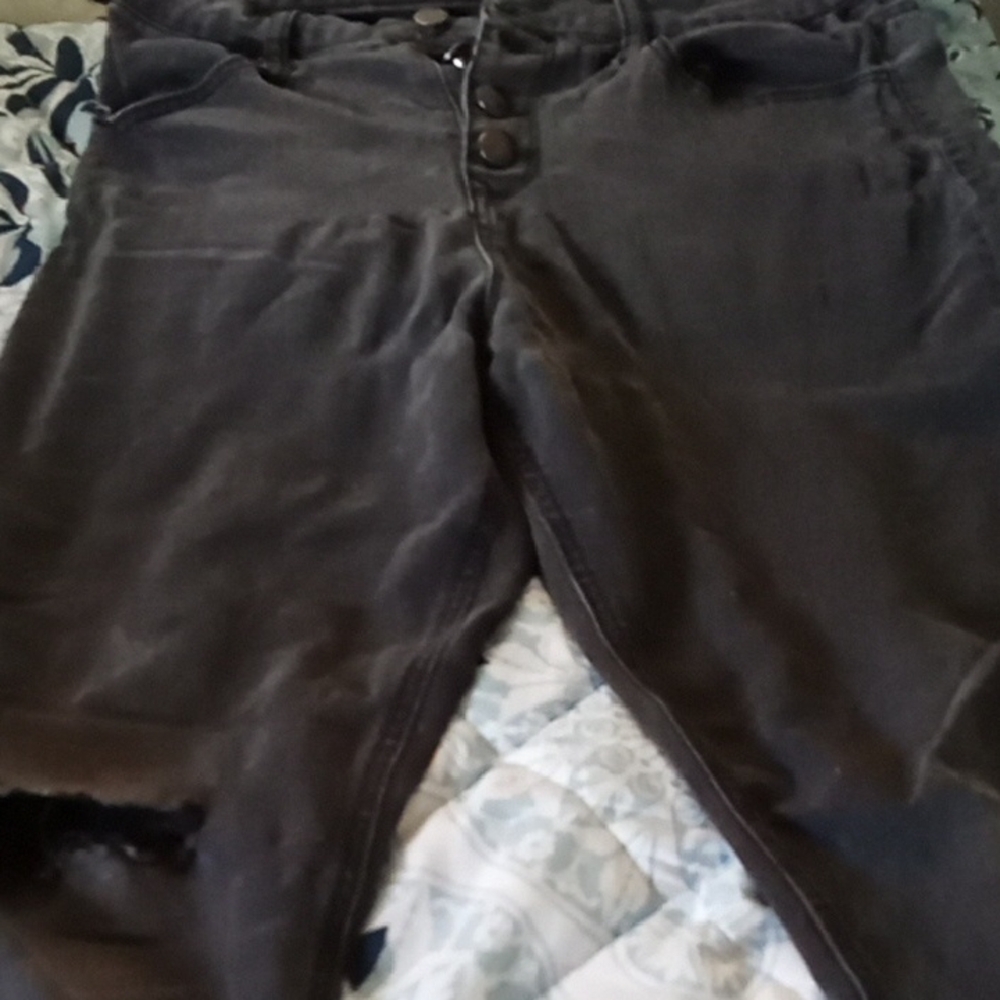 Stylish Black Distressed Jeans